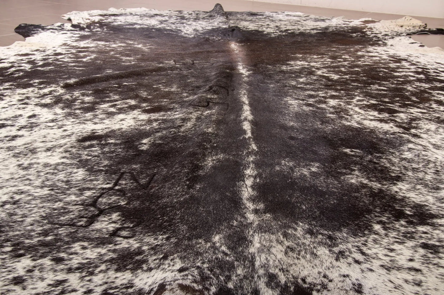 Black Salt and Pepper Cowhide Rug