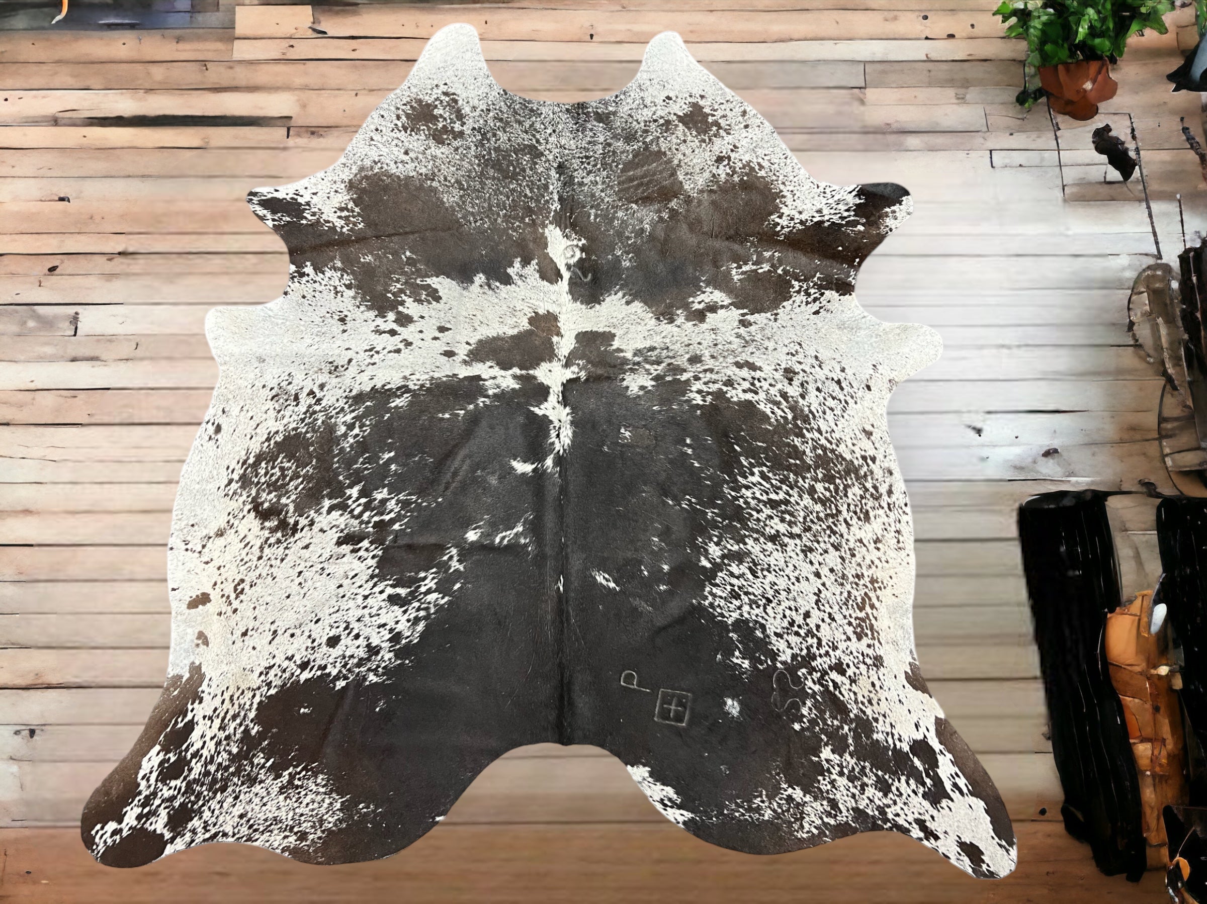 American's favorite cowhide brand RODEO cowhide rug
