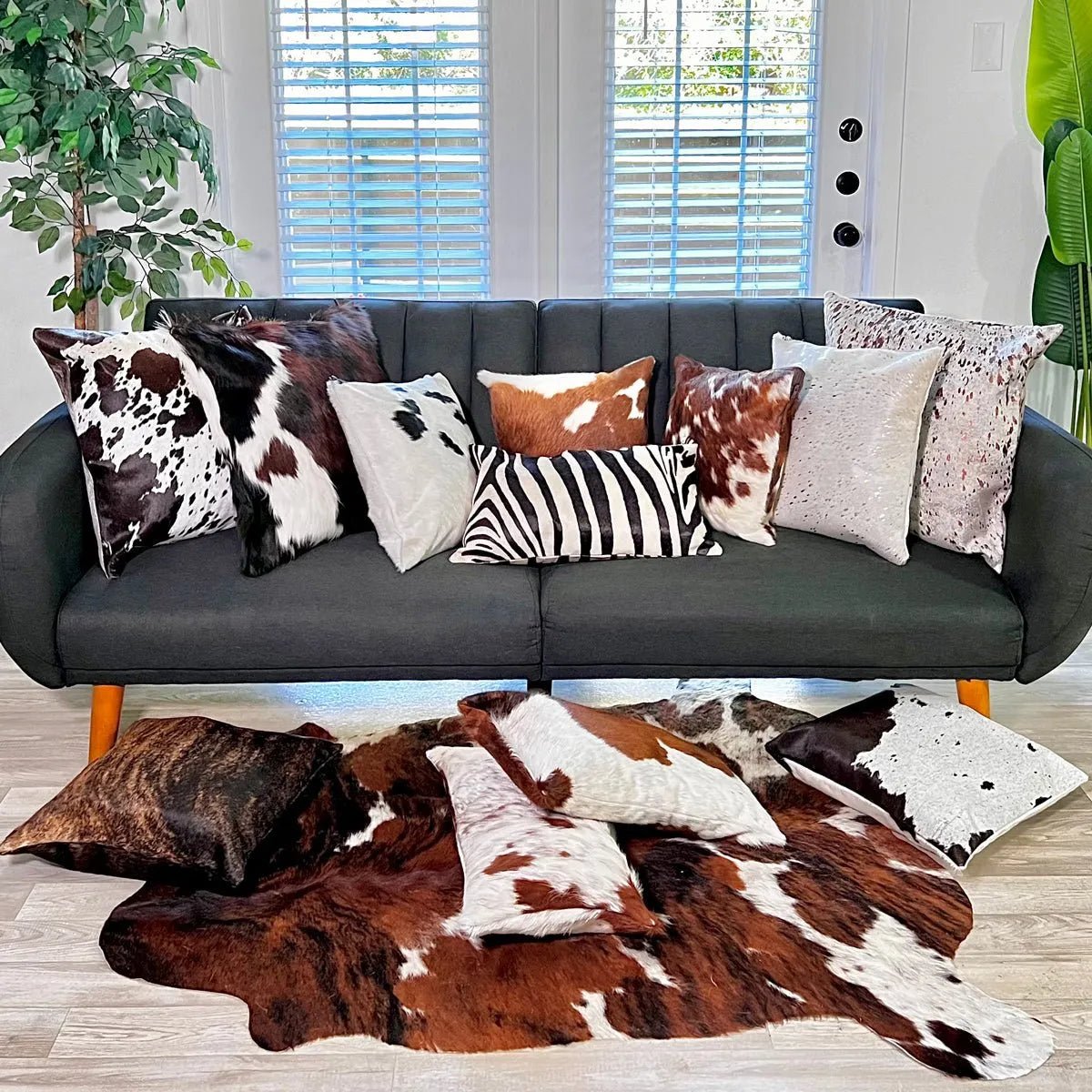 Black and White Cowhide Pillow Cover - PL149