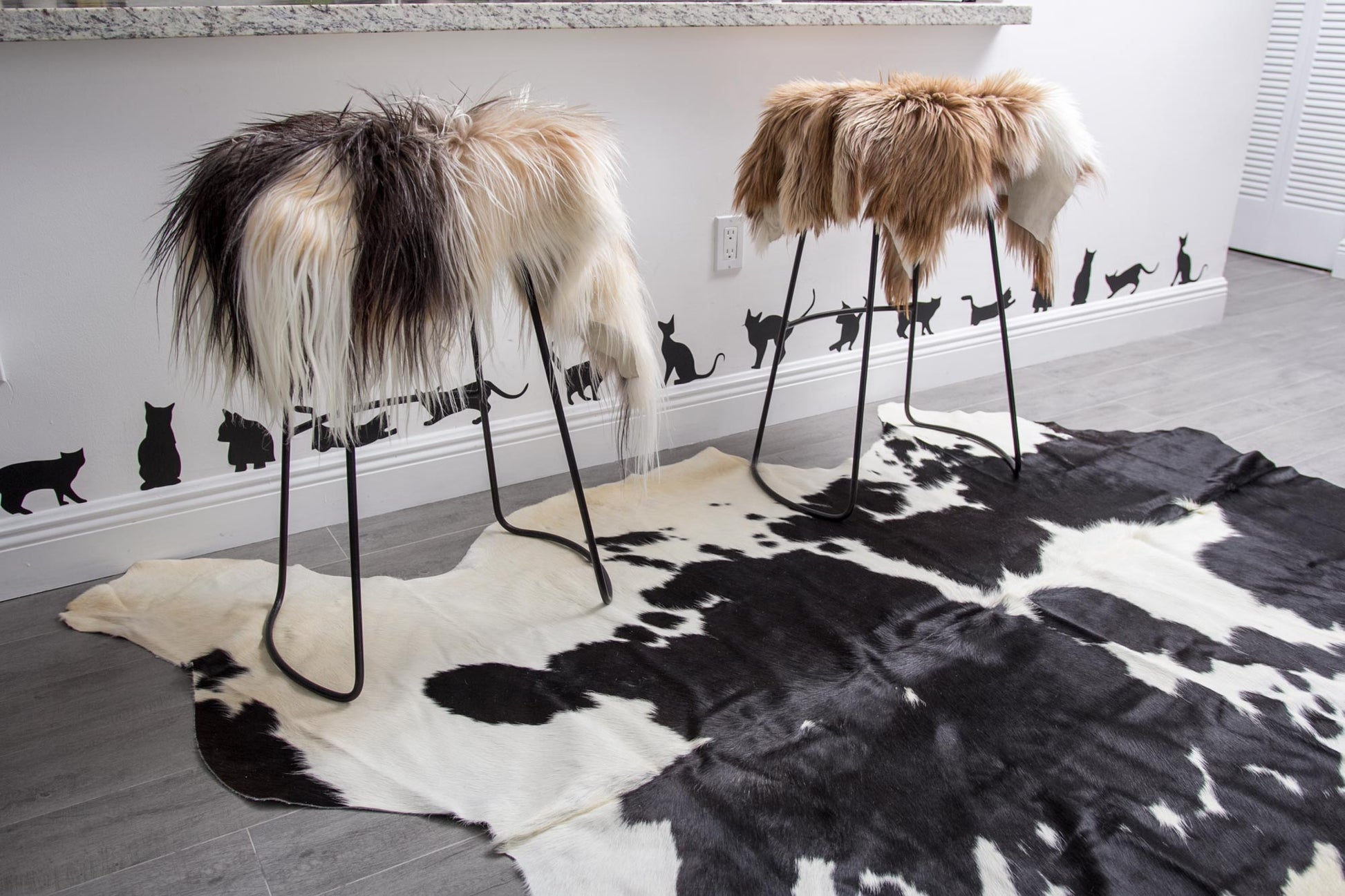 Black and White Cowhide Rug - Rodeo Cowhide Rugs5x6