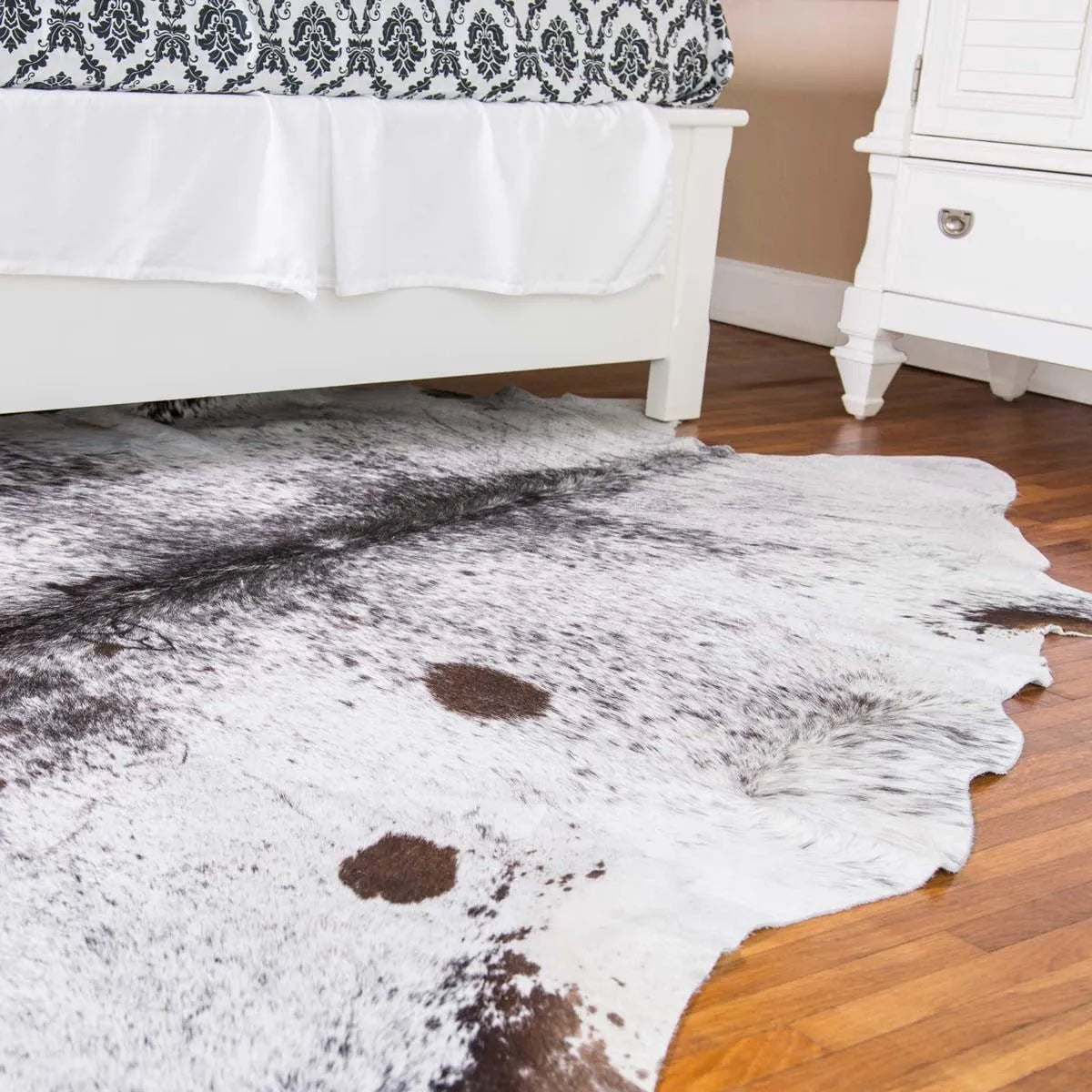 Black Salt and Pepper Rodeo Cowhide Rug