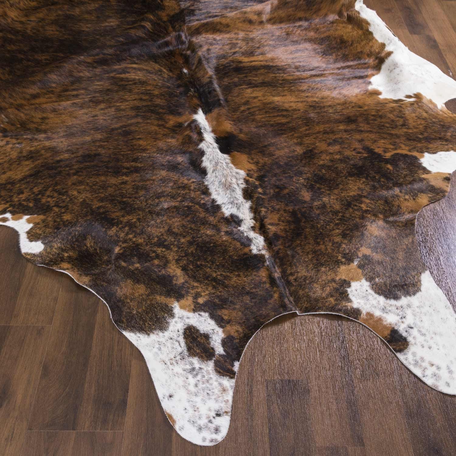 Brazilian Brindle Cowhide Rug - Rodeo Cowhide Rugs6x7 ft