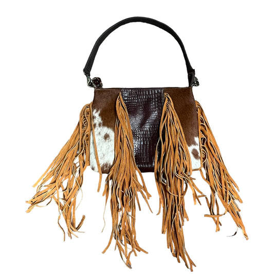 Cowhide Fringe Tote Bag for Fashion-forward Individuals - Rodeo Cowhide Rugs