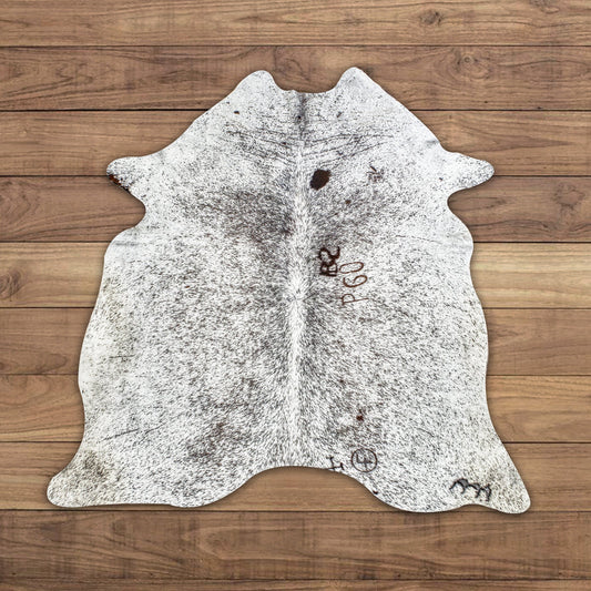 Cowhide rug 5x6.8 ft---4515 - Rodeo Cowhide Rugs