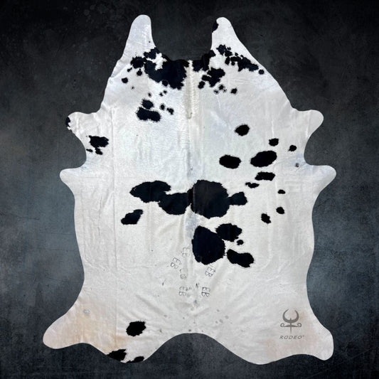 Extra Large Black and White Cowhide Rug Size 6.4 x 8.5 ft - 5001 - Rodeo Cowhide Rugs