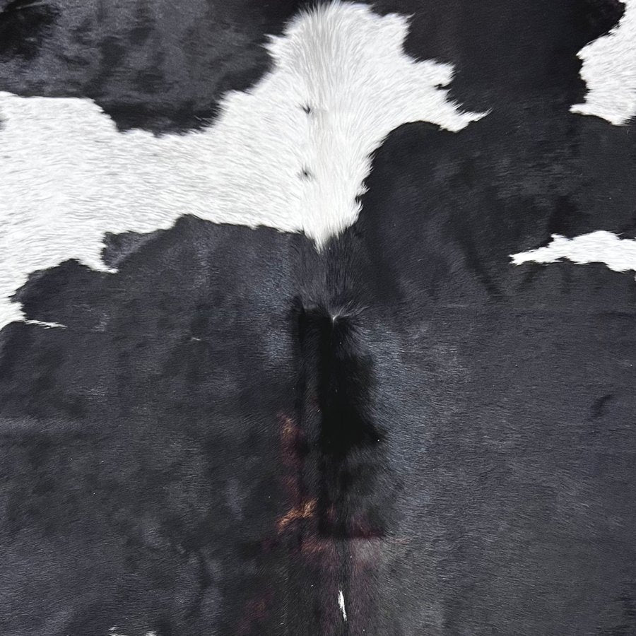 Extra Large Black and White Cowhide Rug Size 6.9 x 7.9 ft - 4889 - Rodeo Cowhide Rugs