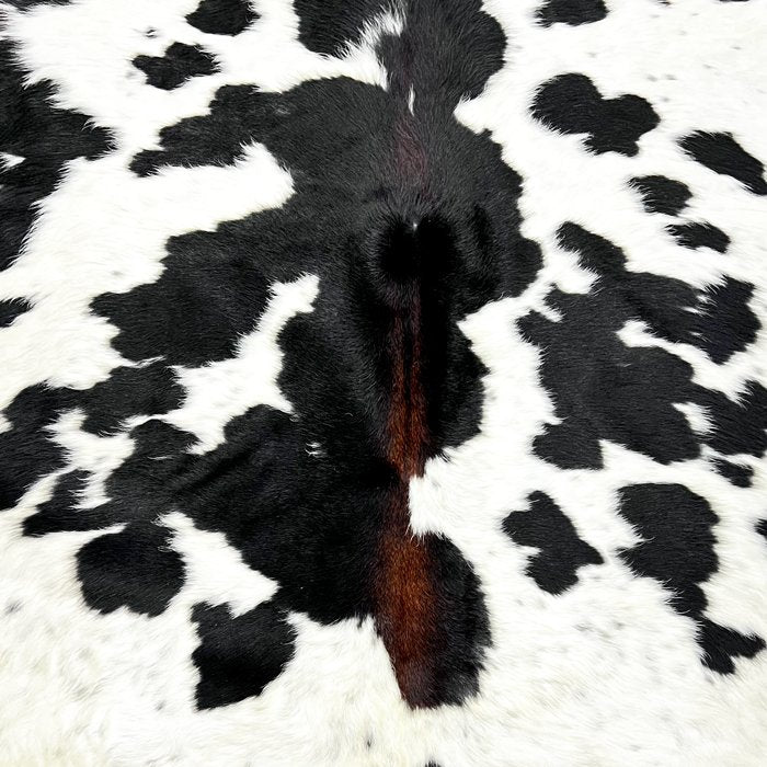 Extra Large Black and White Cowhide Rug Size 7 x7.5 ft - 4887 - Rodeo Cowhide Rugs