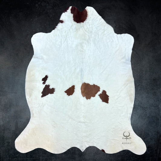 Extra Large Cream Cowhide Rug Size 6.3 x 7.4 ft - 4916 - Rodeo Cowhide Rugs