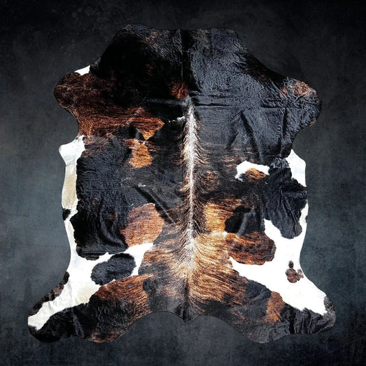Extra Large Tricolor Cowhide Size 7.4x 8.3 ft - 5219E