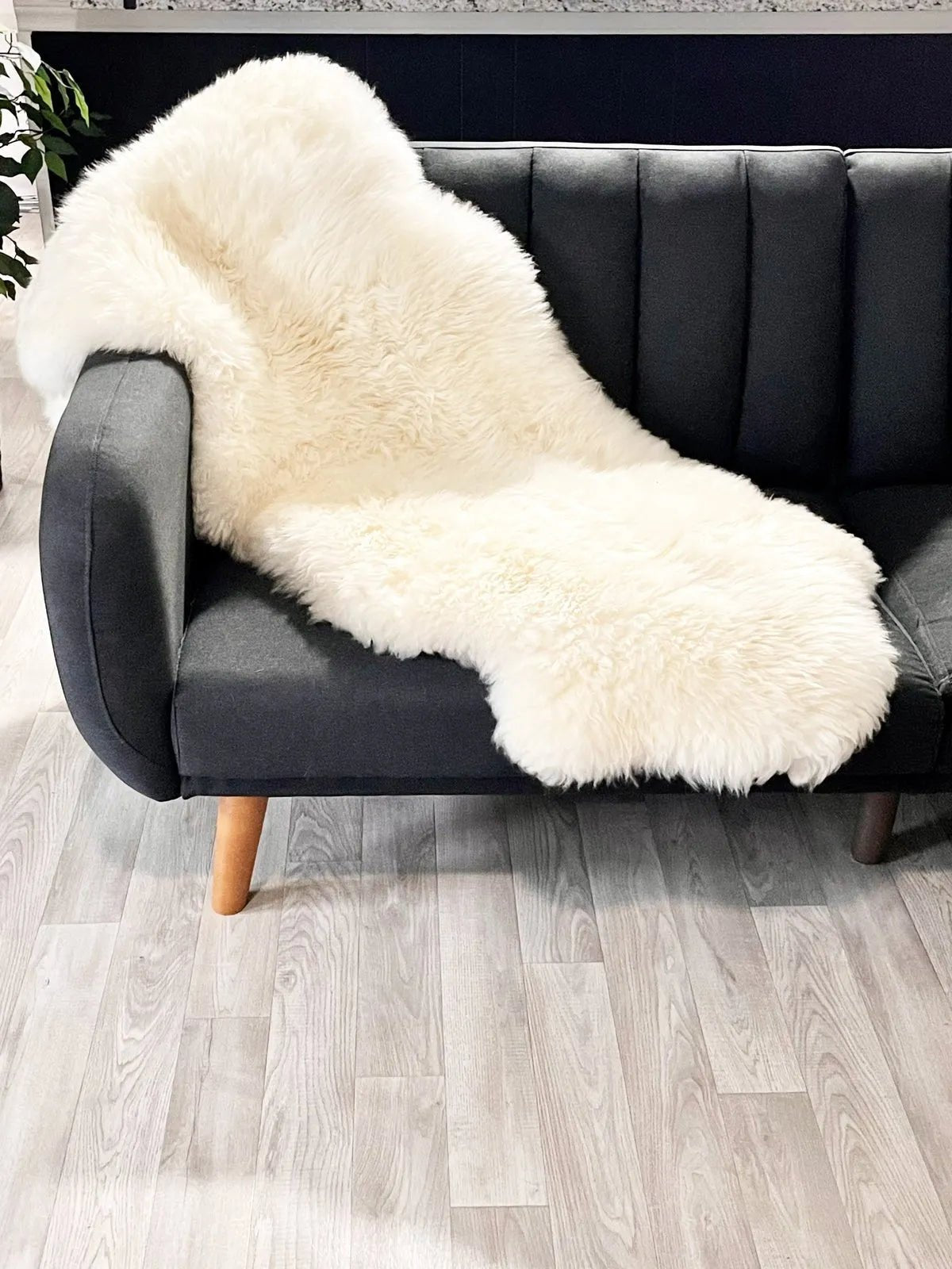 Single Sheepskin Rug Genuine Single Pelt Sheepskin Rug – 2x3 ft