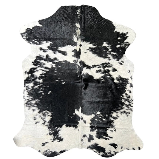 Large Black and White Cowhide Rug O529 - 5.5x 6.4 ft
