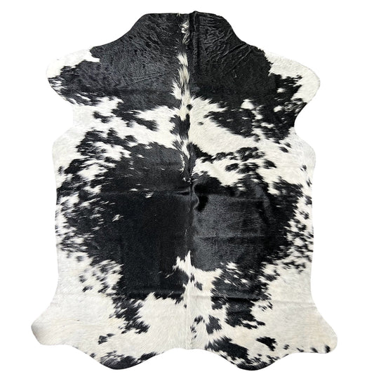 Large Black and White Cowhide Rug O529 - 5.5x 6.4 ft