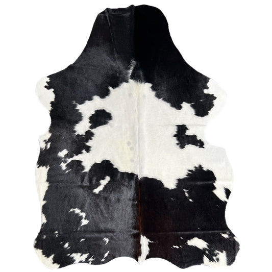 Large Black and White Cowhide Rug R592 - 5.1x 6 ft
