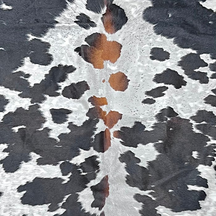 Large Black and White Cowhide Rug Size 5.7 x 6.5 ft - 4953 - Rodeo Cowhide Rugs