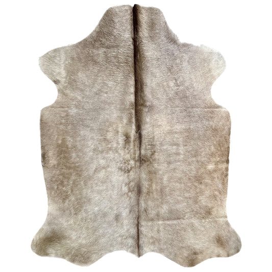 Large Champagne Cowhide Rug R594 - 4.10x 5.4 ft
