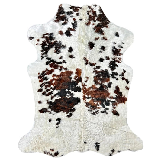Large Cowhide Rug M415 - 5.6x 6.10 ft