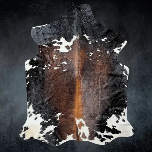Large Cowhide Rug Size 5.7x 6.9 ft - 5339O