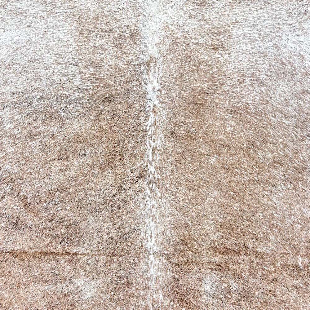 Large Light Beige Cowhide Rug Size 6.9 x 7.3 ft - 4967 - Rodeo Cowhide Rugs