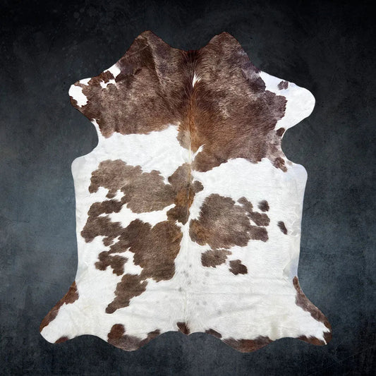 Large Spots Tricolor Cowhide Size 6.2x 7 ft - 5235E