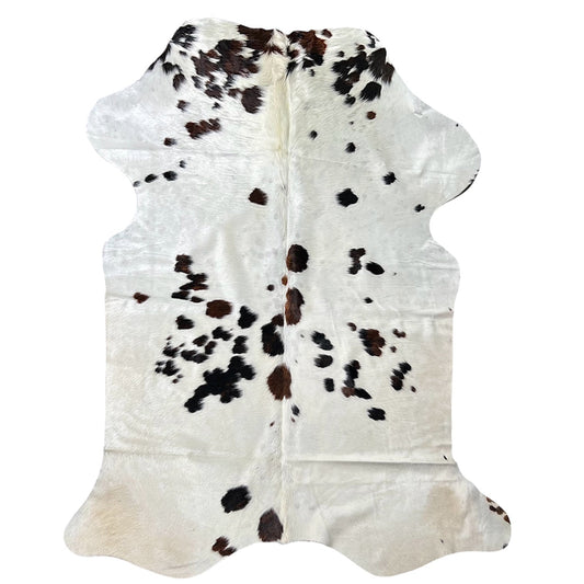 Large Triolcor Cowhide Rug O535 - 5.5x 6.7 ft