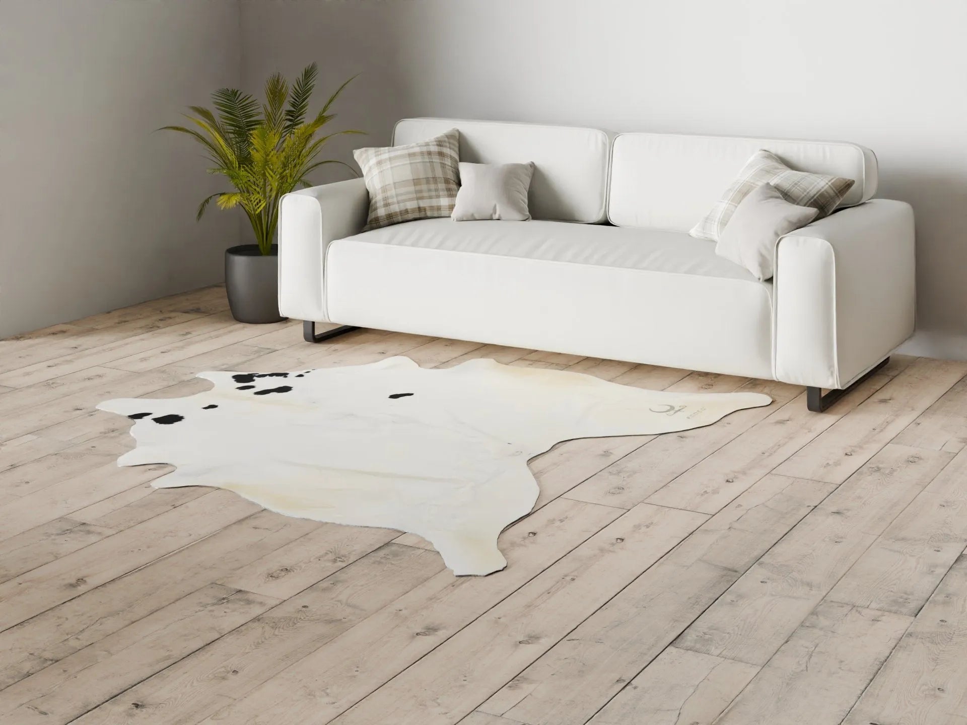 Natural White cowhide with spots