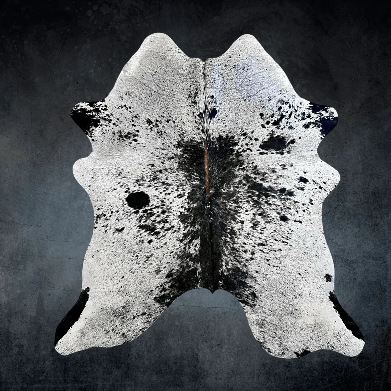 Salt and Pepper Cowhide Size 5.7 x 7 ft - 5136