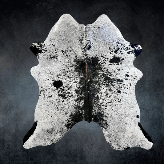 Salt and Pepper Cowhide Size 5.7 x 7 ft - 5136