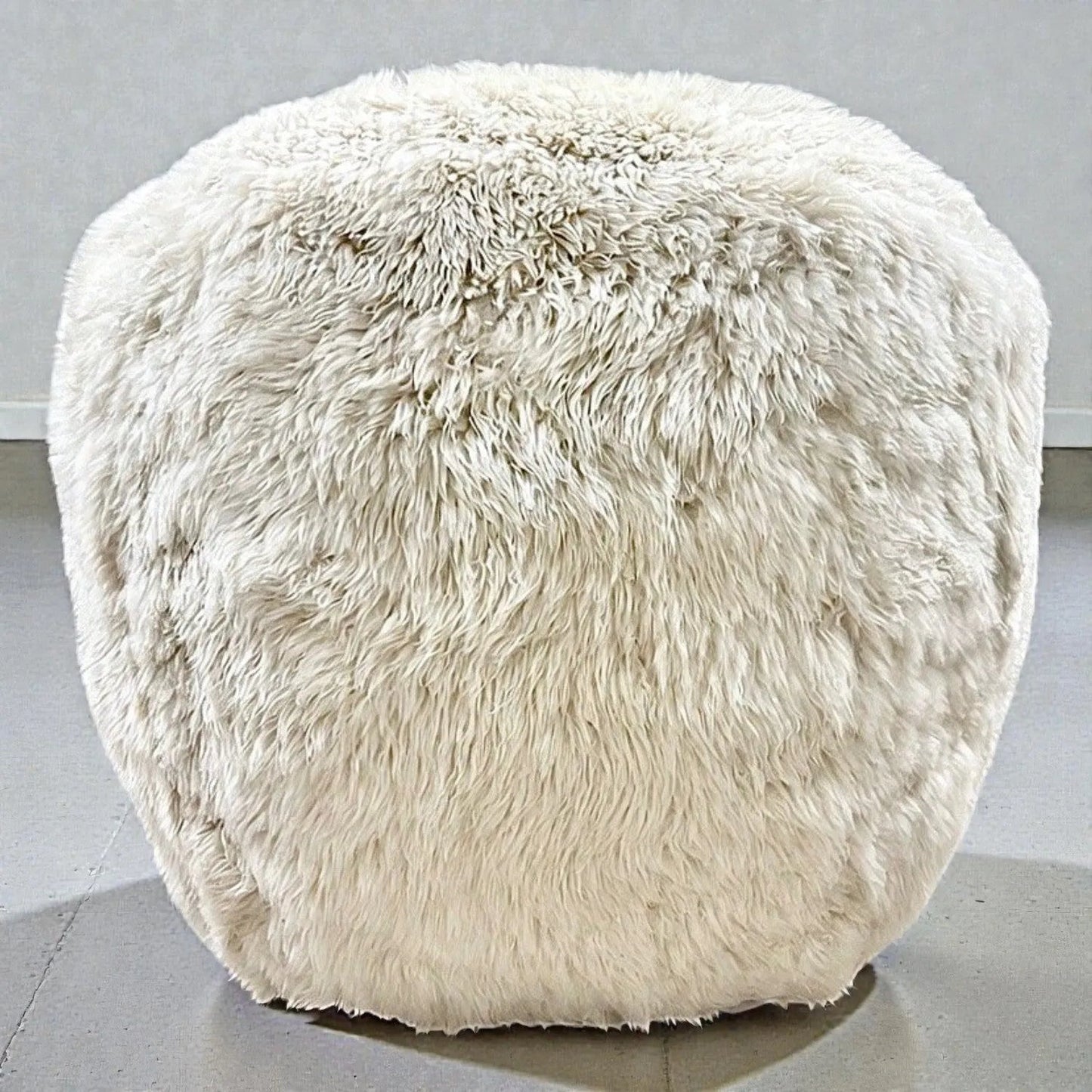 The Alpine Swivel Chair – 360° Rotating